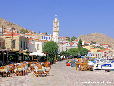 Hafenpromenade von Chalki